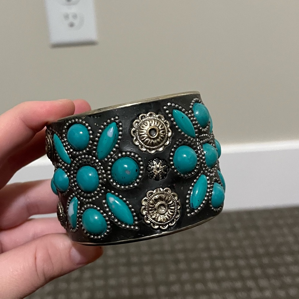 Turquoise silver bracelet